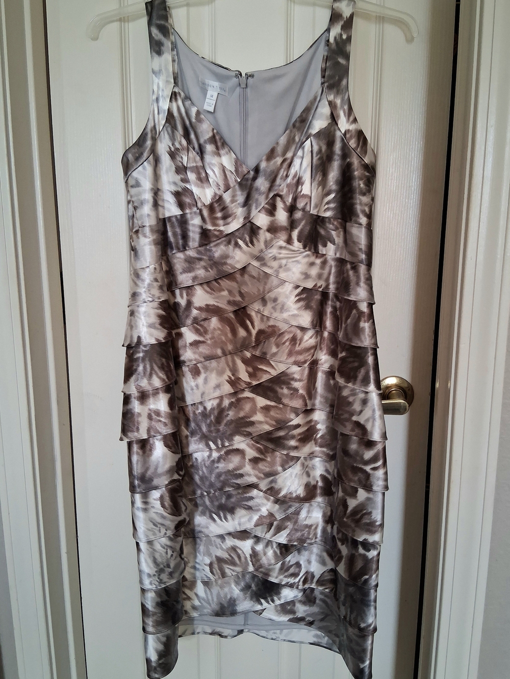 London Times  Layered V-Neck Midi Dress